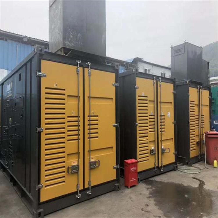 城关温度变化对不同类型欠压保护装置的可靠性影响有何差异？