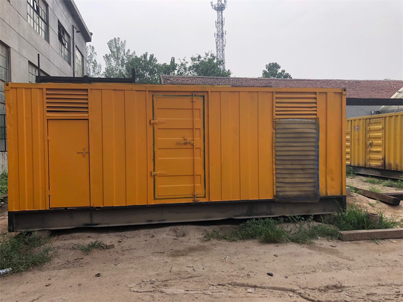 城关发电机出租进行负载测试时，电瓶电量不足的具体判断标准是什么？