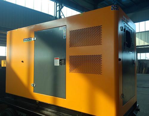 城关汽油发电机组电瓶电解液的密度应该保持在什么范围？